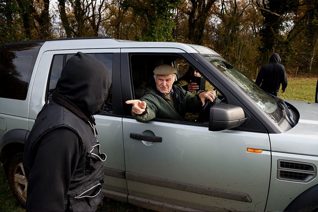 The hunt saboteurs are usually threatened by the supporters.